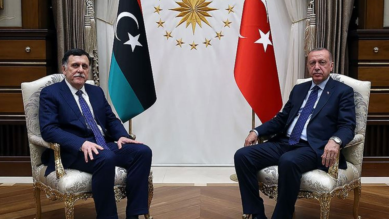 Erdoğan ile görüşmek için İstanbul'a geliyor!