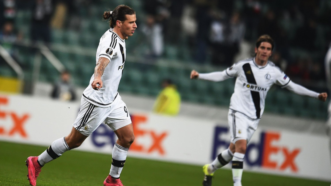 Beşiktaş'ın ikinci bombası Aleksandar Prijovic!