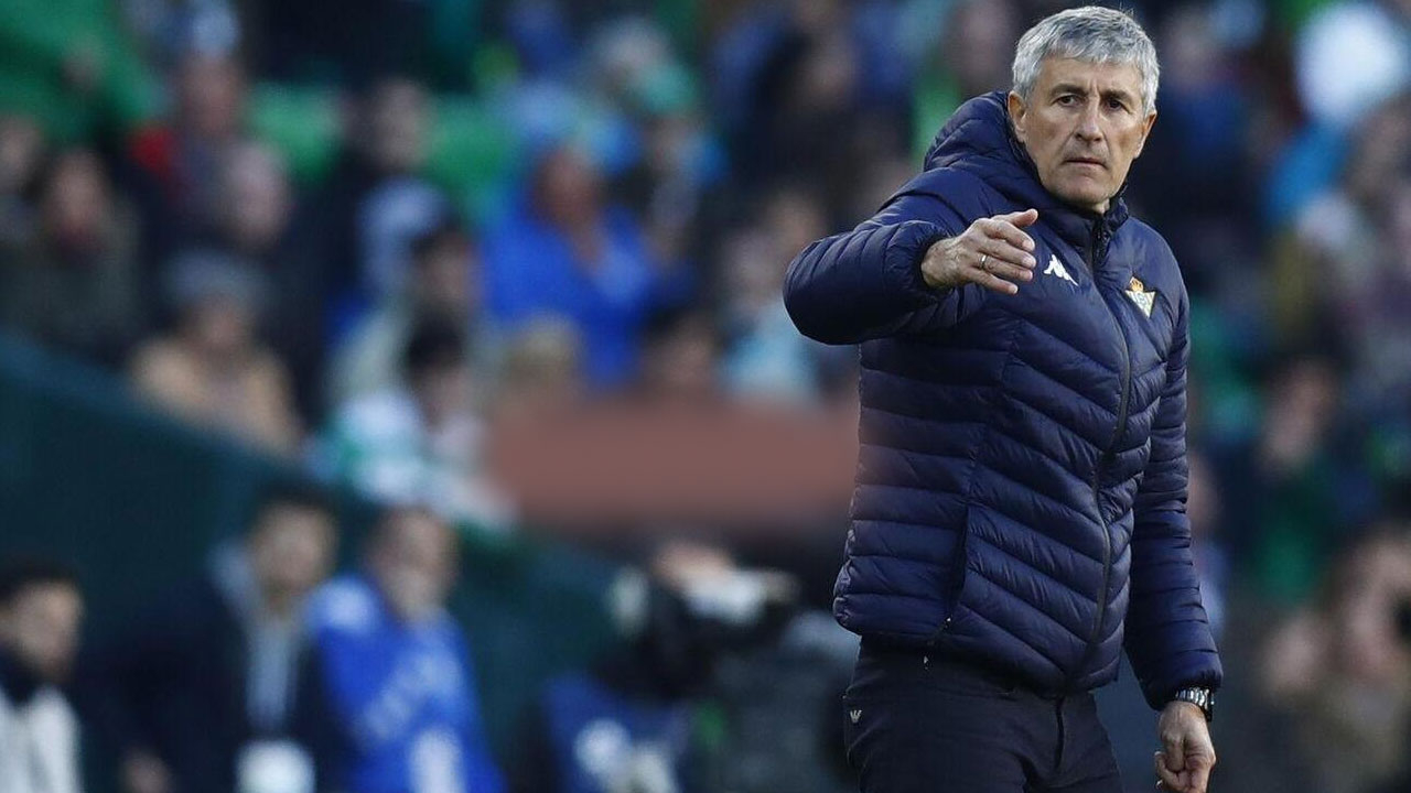Barcelona, Valverde'nin görevine son verdi: Yeni patron Setien!