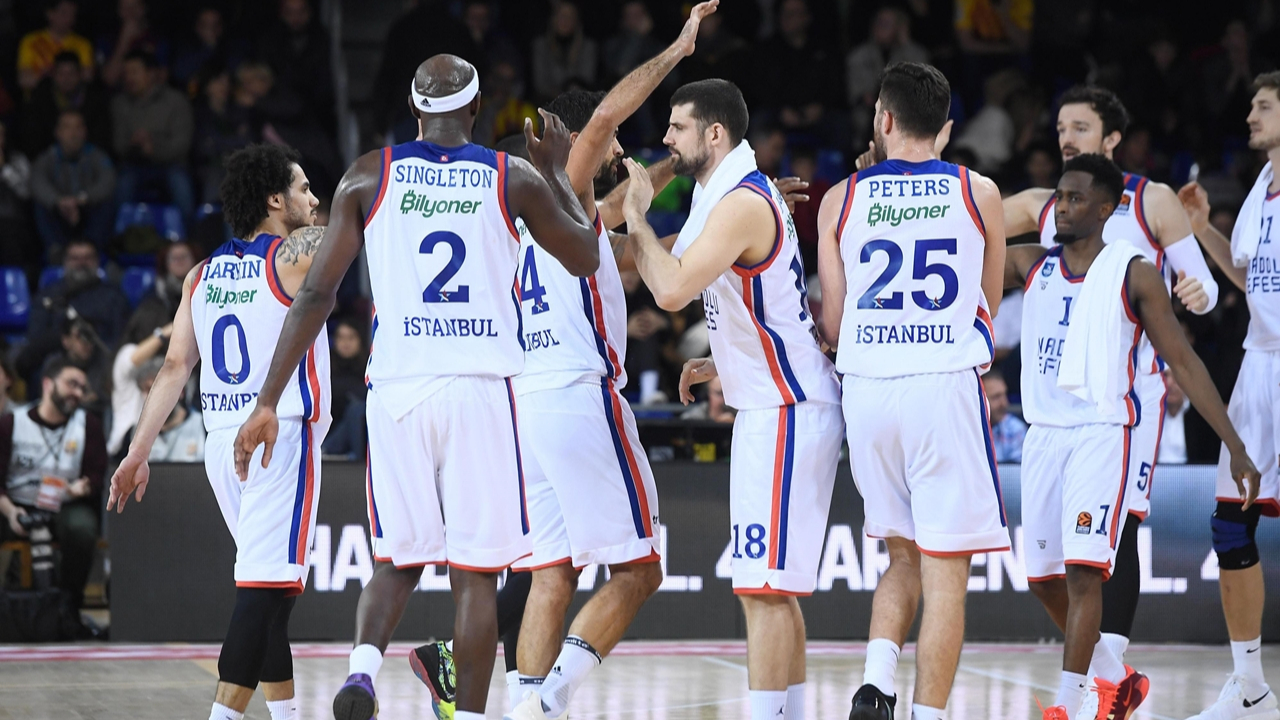 Anadolu Efes, EuroLeague anketine damga vurdu!