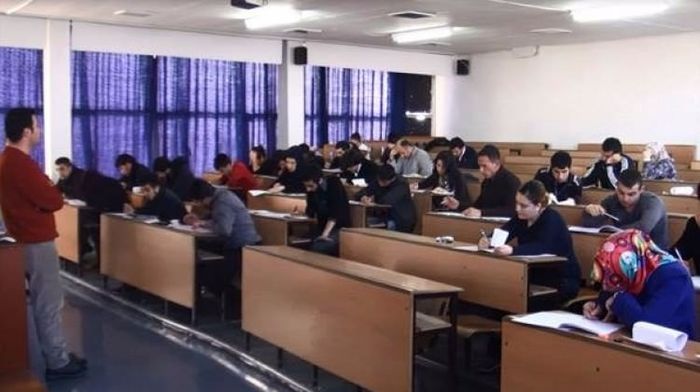 1.5 milyon AÖF öğrencisine müjde!