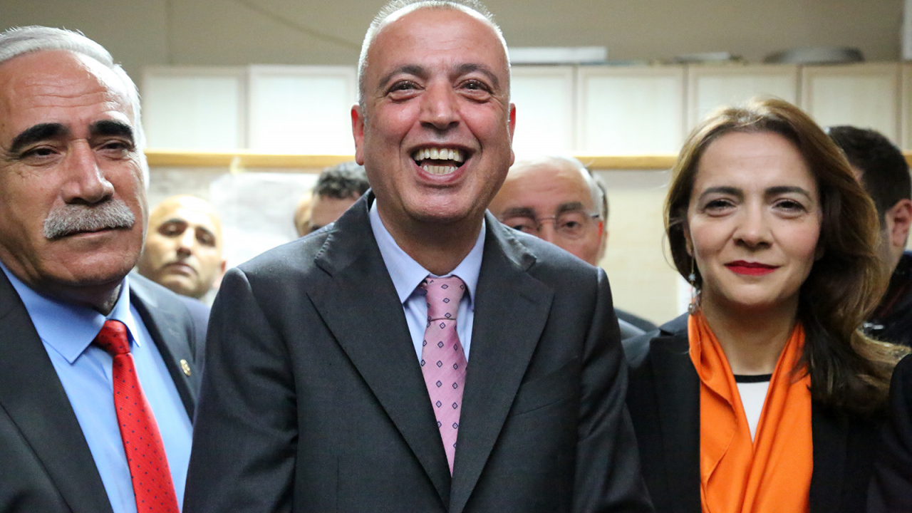 Battal İlgezdi Ankara'ya koştu: Yemin ederim boşardım!