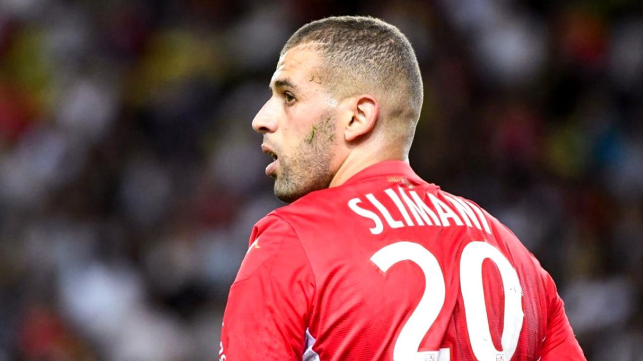 Slimani, Premier Lig'e geri dönüyor!