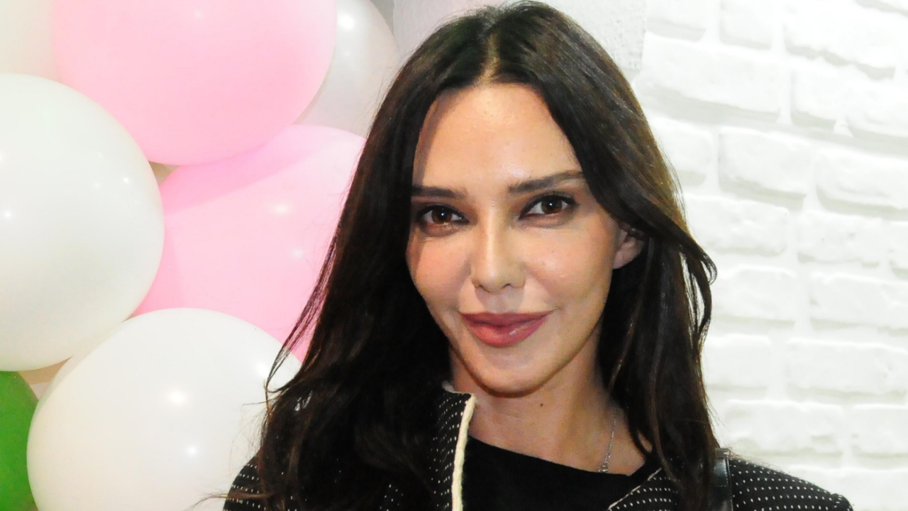 Hande Ataizi 'Cadı' ile ticarete atılıyor!