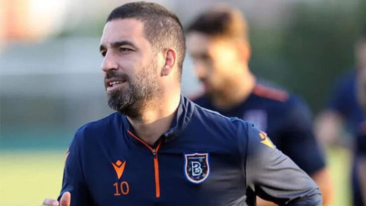 Arda Turan kıta değiştiriyor!