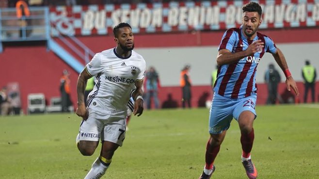 Jeremain Lens Hollanda basının gözünden kaçmıyor!