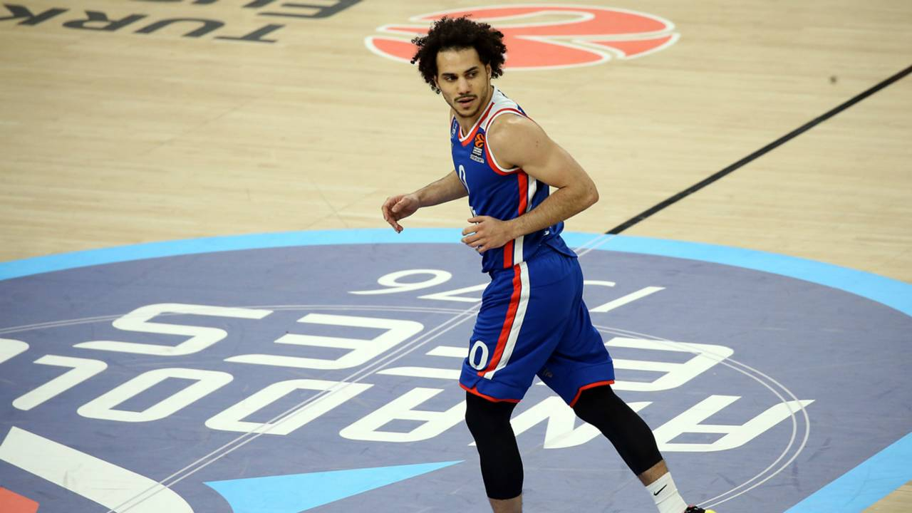 Shane Larkin tarihe geçti!