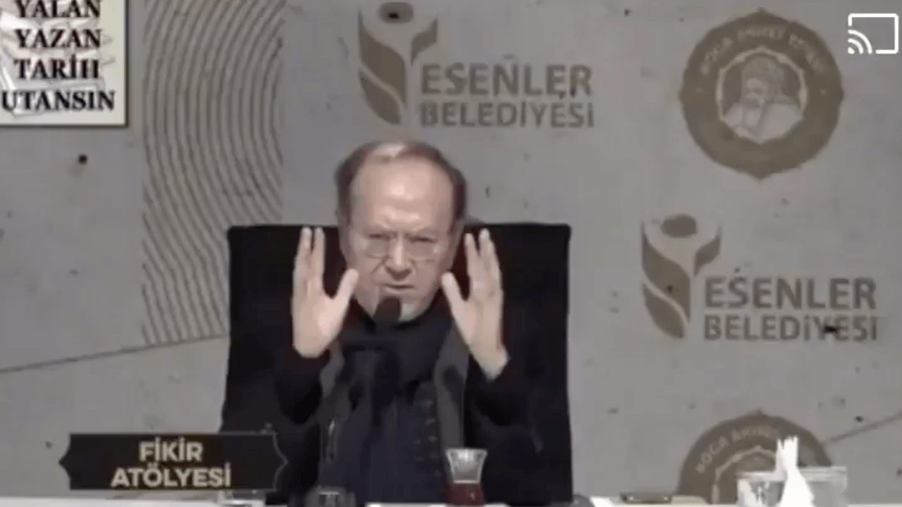 Yusuf Kaplan'dan Ziya Selçuk'a hakaret!