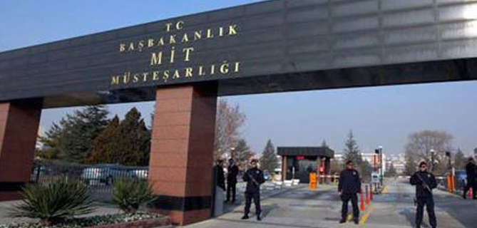 Eski MİT Müsteşarından şok sözler: Ben CIA şube müdürüydüm!