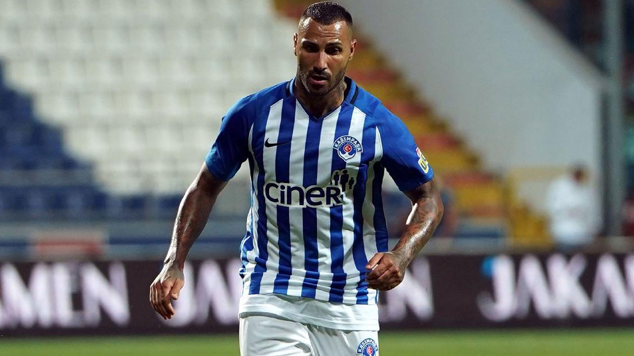Quaresma'ya taraftar tepkisi!