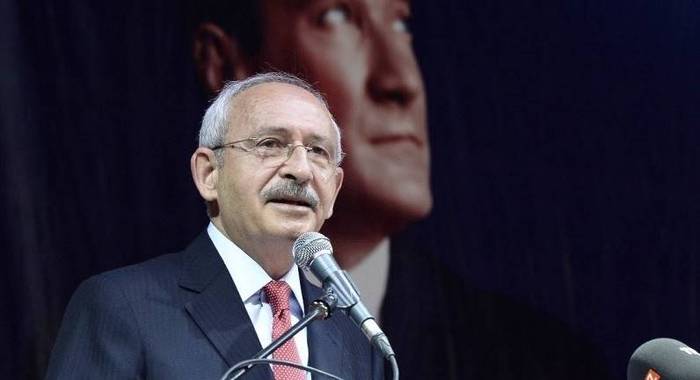 Öyle bir mesaj verdi ki...  Kılıçdaroğlu'nu bitiren yorumu kardeşi yaptı!