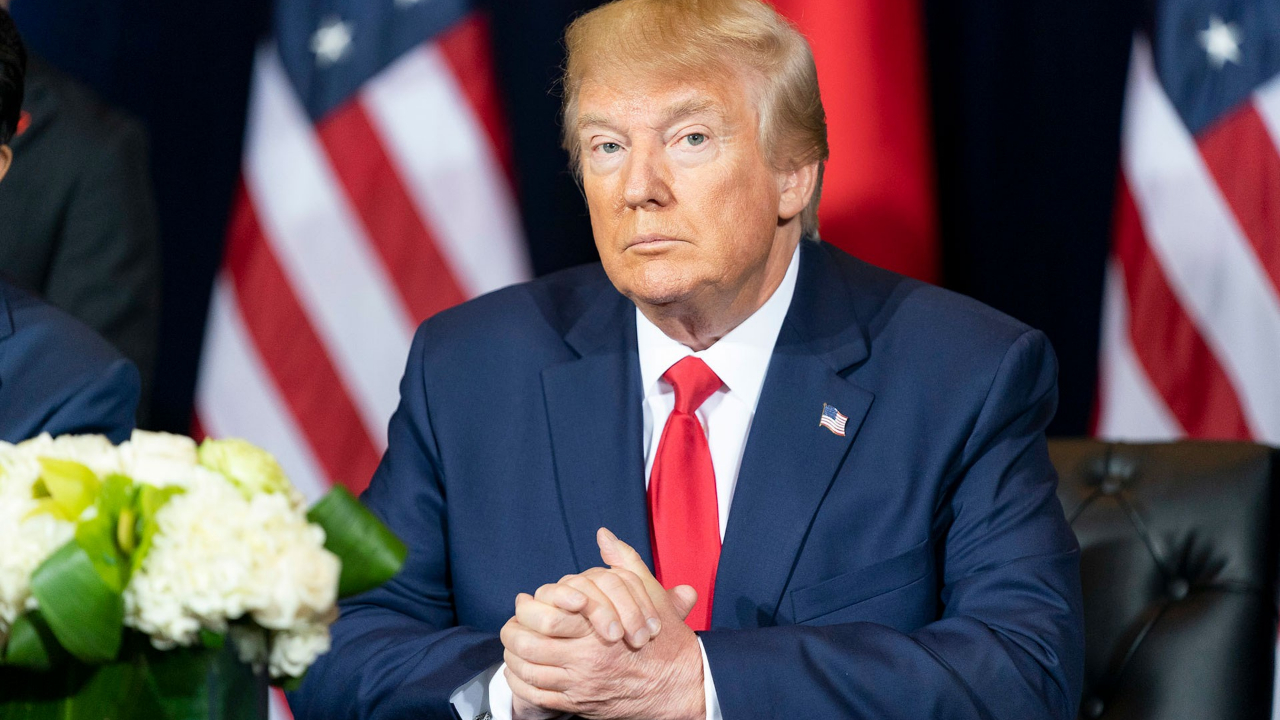 Trump'ın azilden kurtulmak için 24 saati olacak!