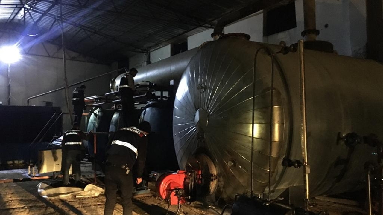 BOTAŞ hattından petrol çalanlara suçüstü!