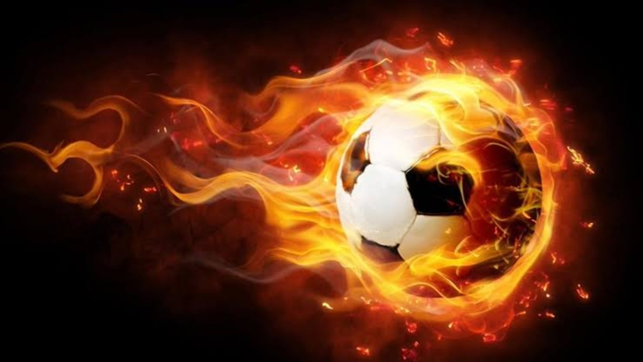 Beşiktaş'ta iki futbolcu birbirine girdi!