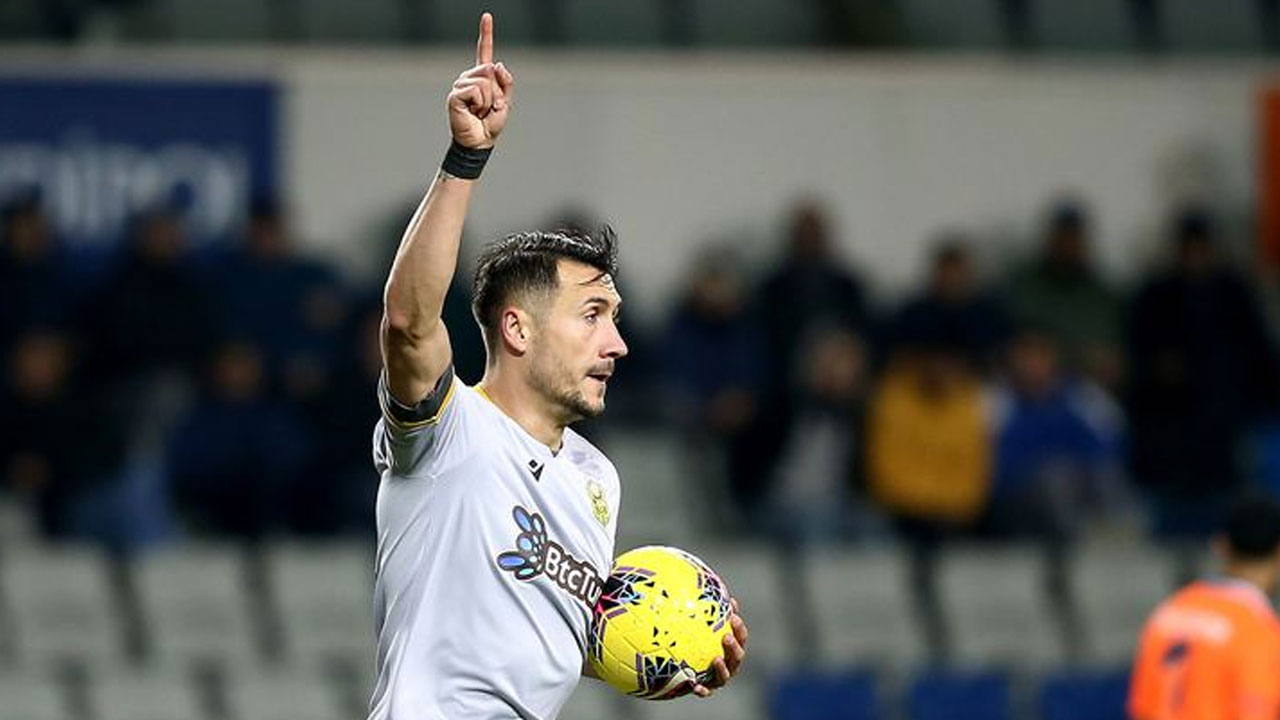 Süper Lig'de flaş transfer!