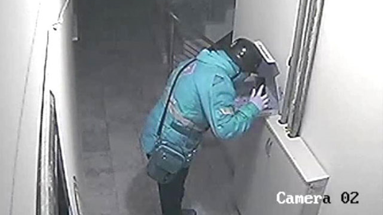 Pizzaya tüküren kurye için 18 yıla kadar hapis istemi