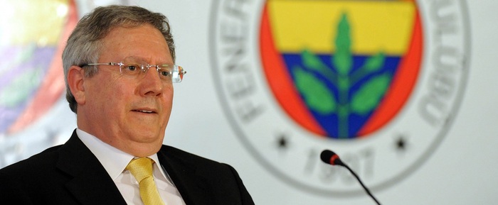 Aziz Yıldırım'dan Advocaat'a: Kimi istersen alacağım