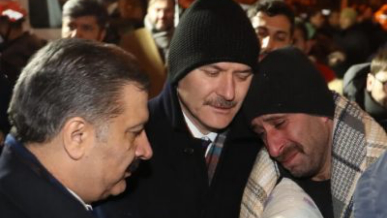 Bakanlar deprem bölgesinde inceleme yaptı