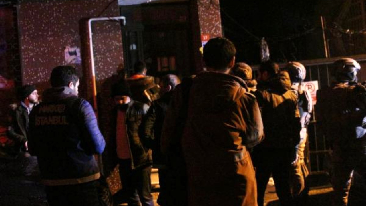 İstanbul'da 48 adrese operasyon! 74 şüpheli yakalandı