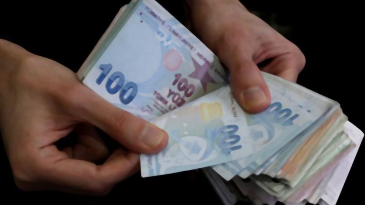 TEB'den Elazığ ve Malatya'da depremden etkilenen müşterilerine destek