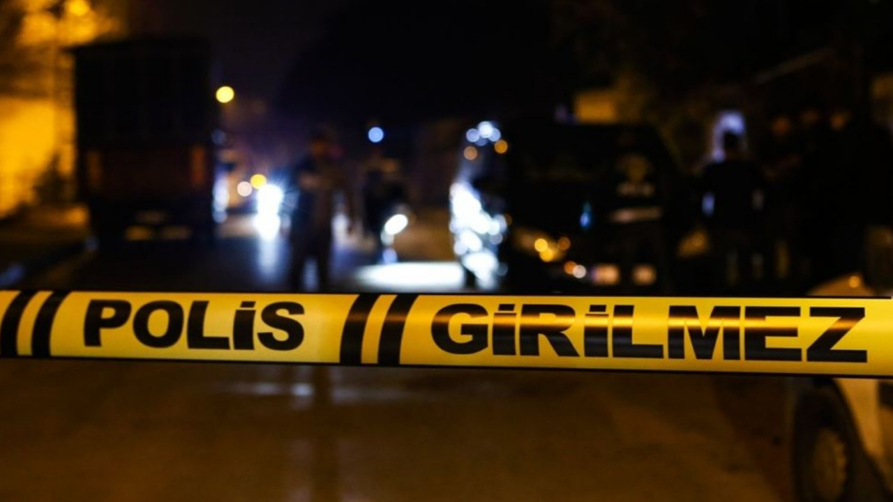 Babasını bıçakladı, ilk müdahaleyi kendisi yaptı