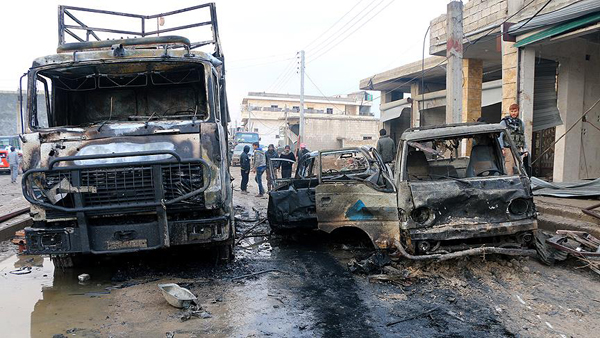 Suriye'nin kuzeyinde bomba yüklü araçla saldırı