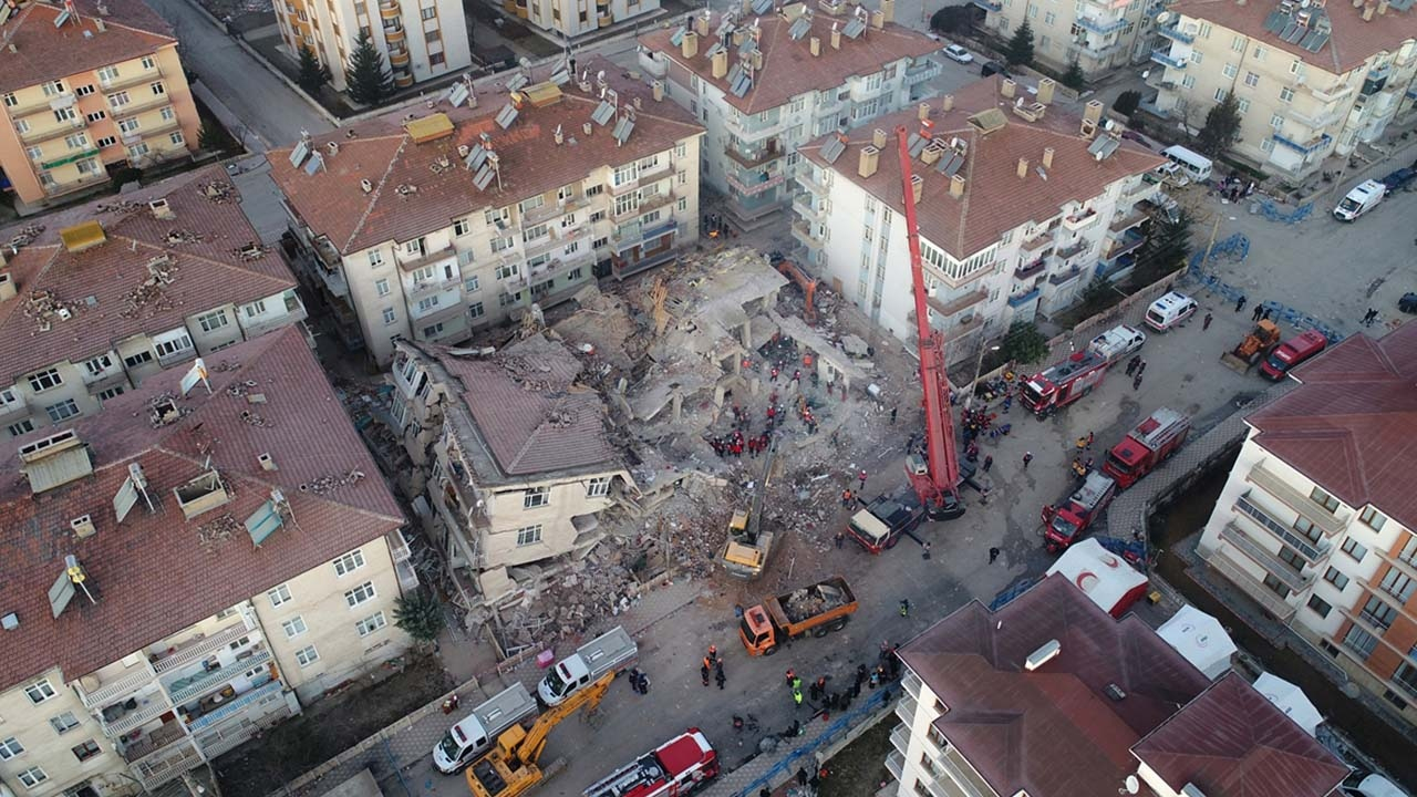 Meteoroloji deprem bölgesini uyardı