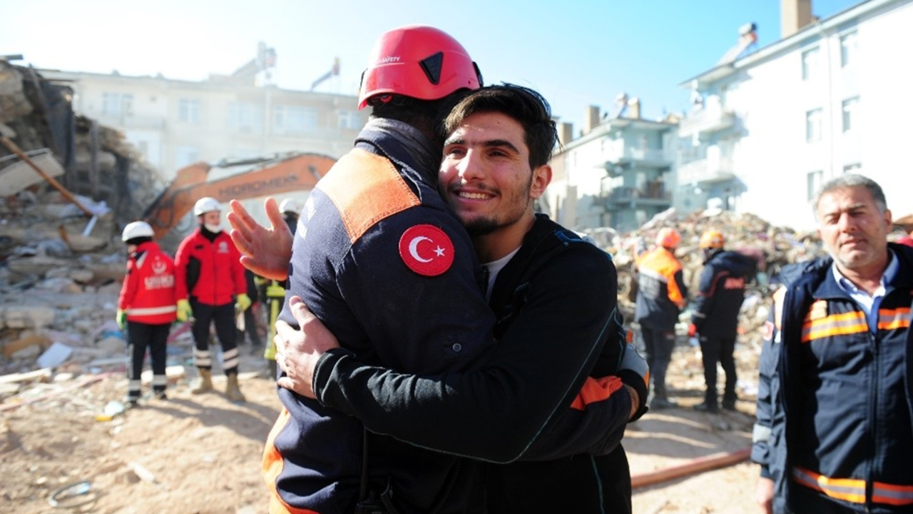 Suriyeli Mahmut ve ailesine vatandaşlık verilecek!