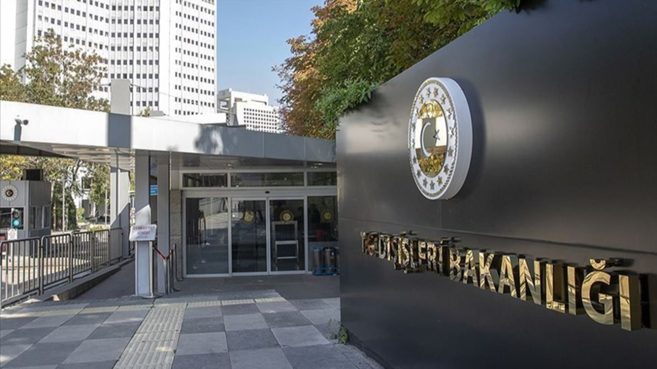 Dışişleri: Filistin halkı ve toprakları satın alınamaz...