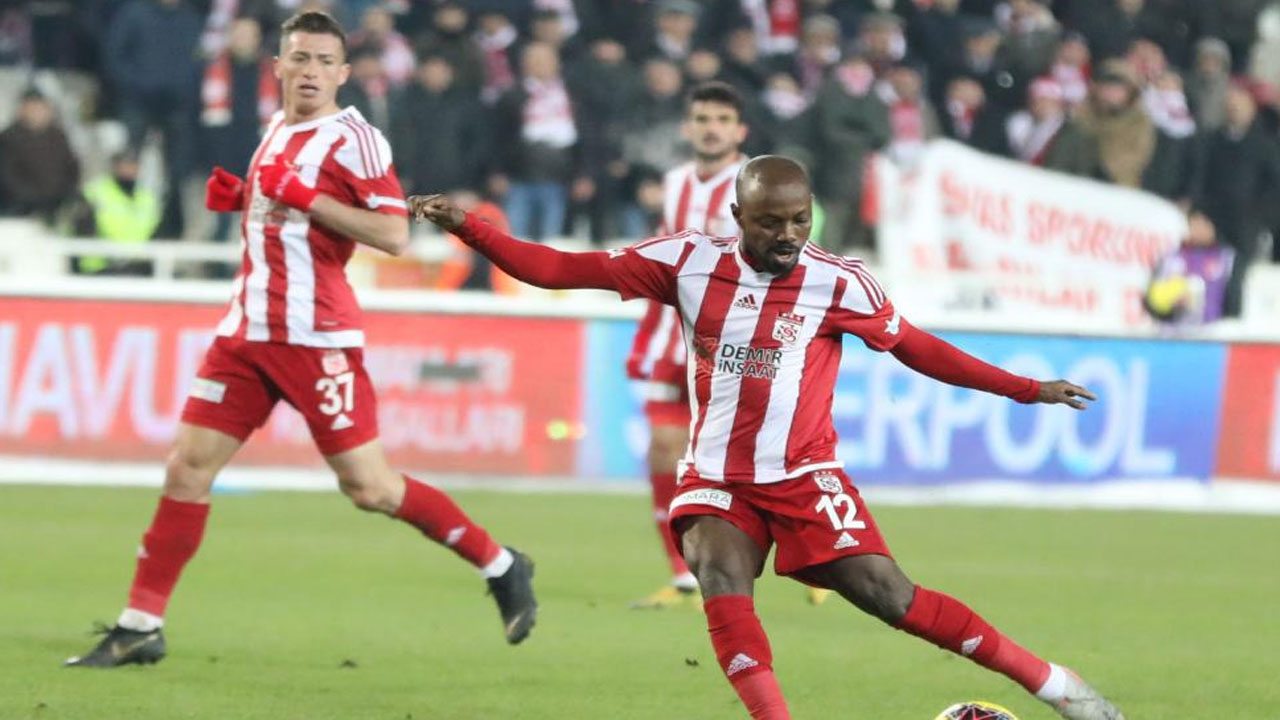 Lider Sivasspor hiç penaltı kullanmadı