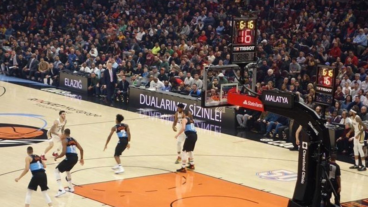 NBA maçında Elazığ'a büyük destek
