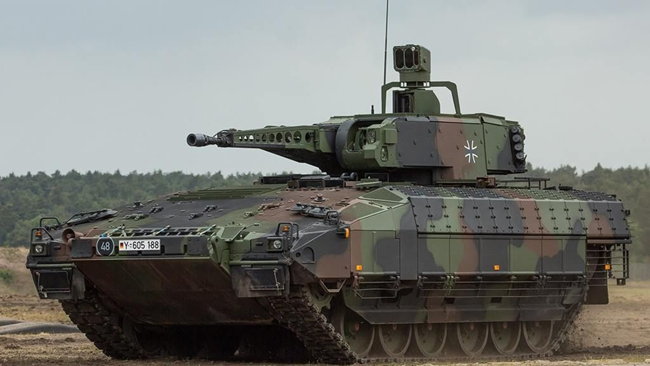 Almanya'da ''Puma'' skandalı büyüyor...