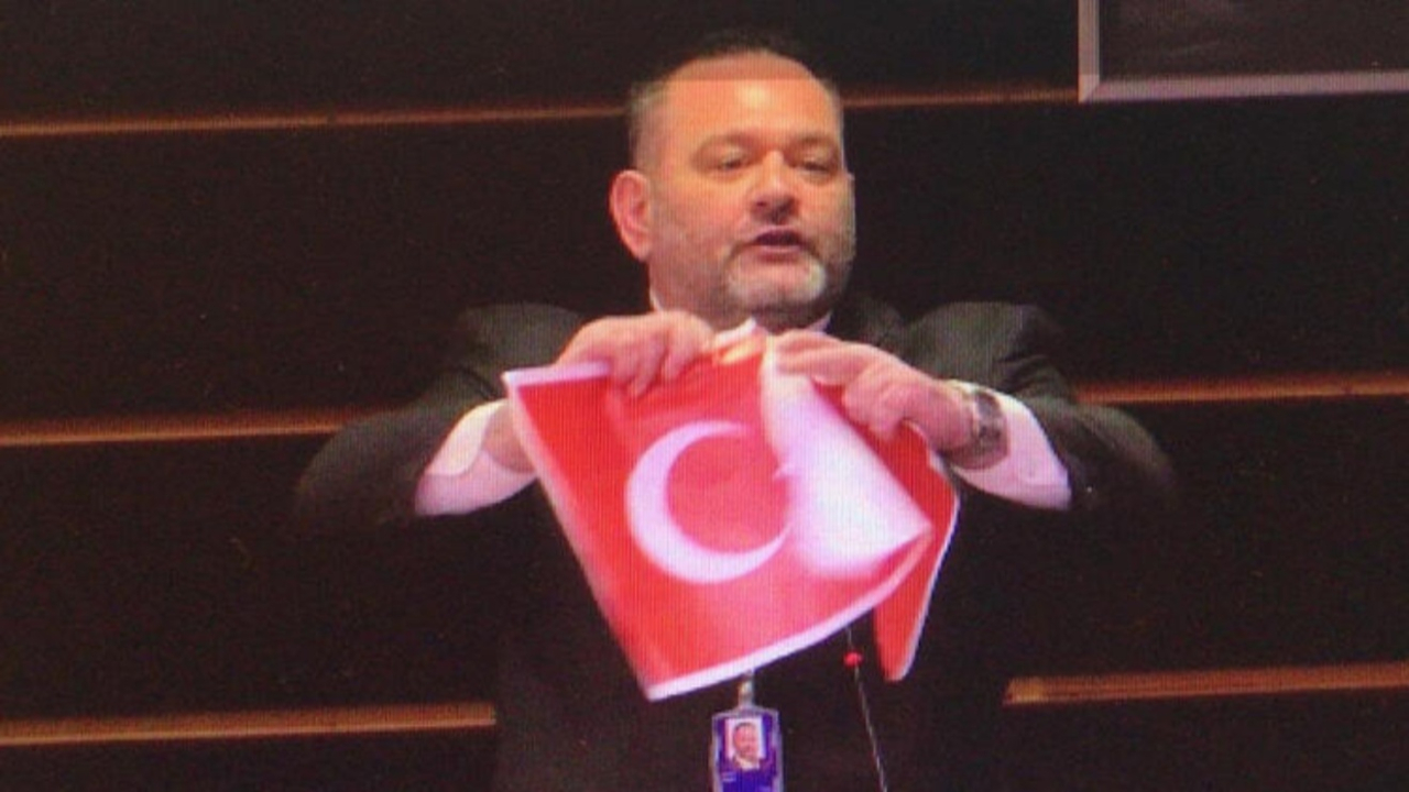 AP'den skandala açıklama: Hiçbir gerekçe haklı kılamaz