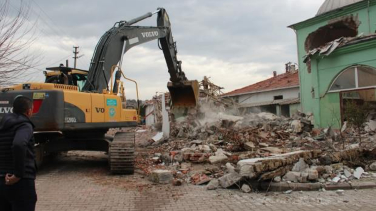 İki ilçede daha yarı yıl tatili uzatıldı! Valilikten açıklama
