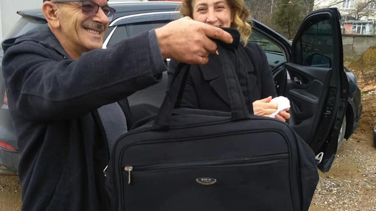 Altın dolu çantayı çöpe attı kenti karıştırdı