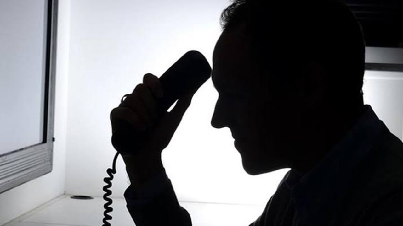 Telefonda 45 dakika oyaladıkları kişiyi 93 bin lira kredi çekerek dolandırdılar