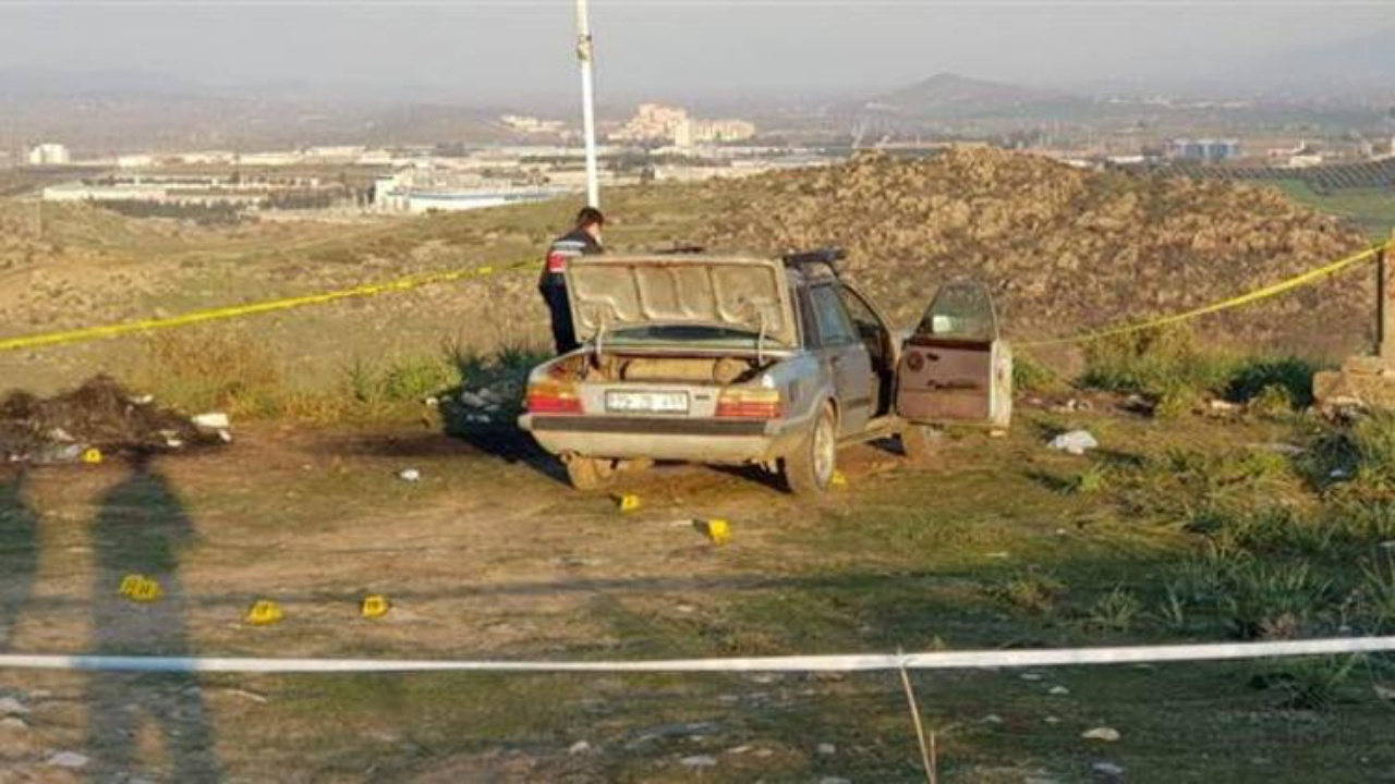 İzmir'de dehşet! Sırtından vurup öldürdüler...