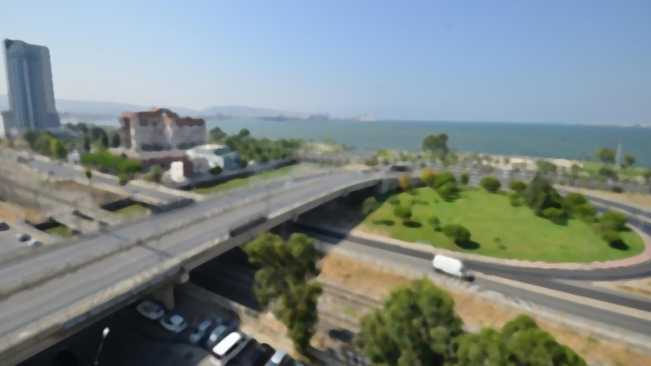 Elvan: Akdeniz'e 5 tünel, 2 viyadük yapılacak