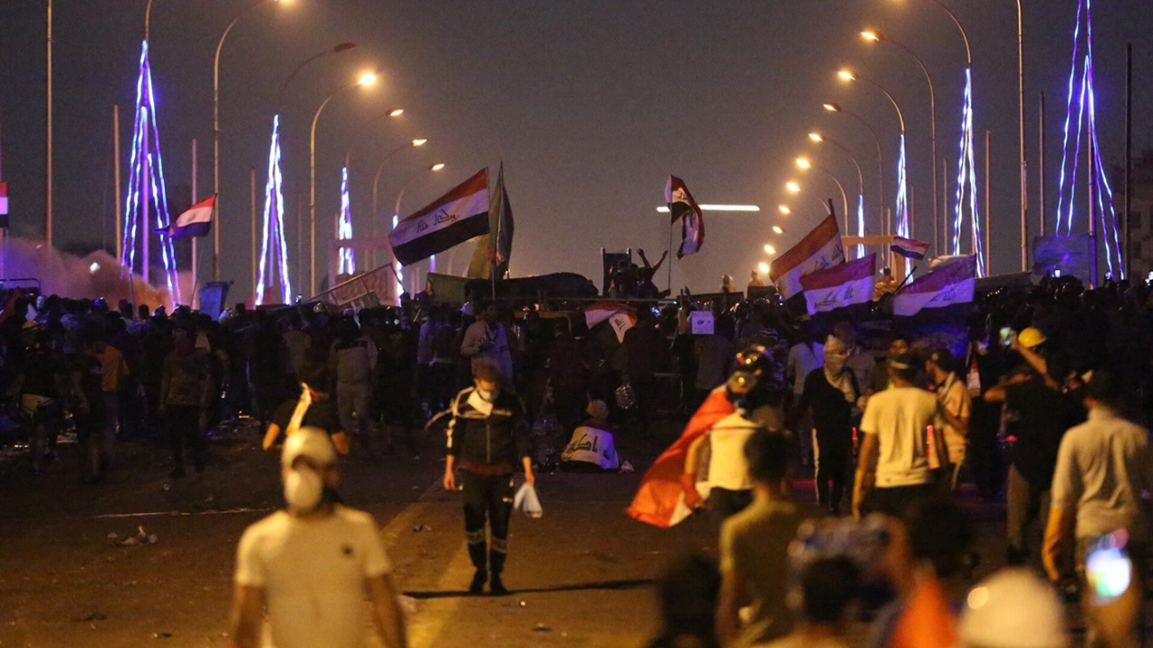 Irak'taki protestolarda 556 kişi öldü...