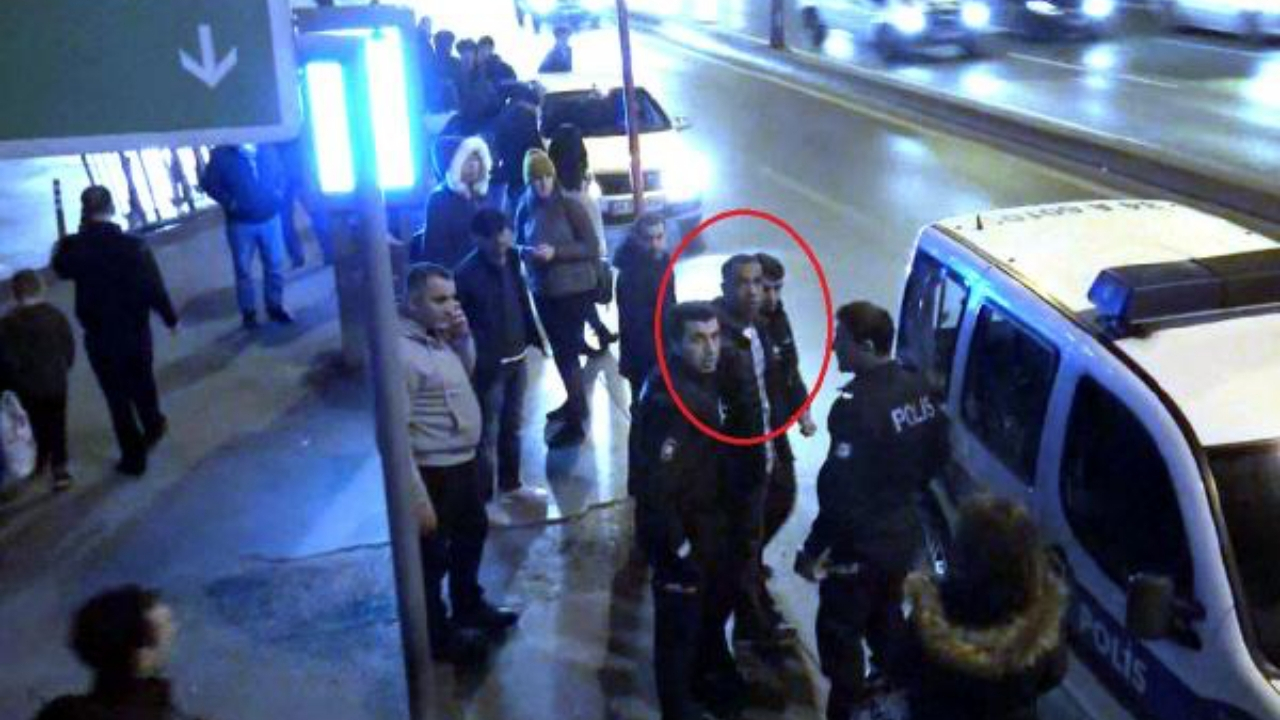 Metrobüste iğrenç taciz iddiası