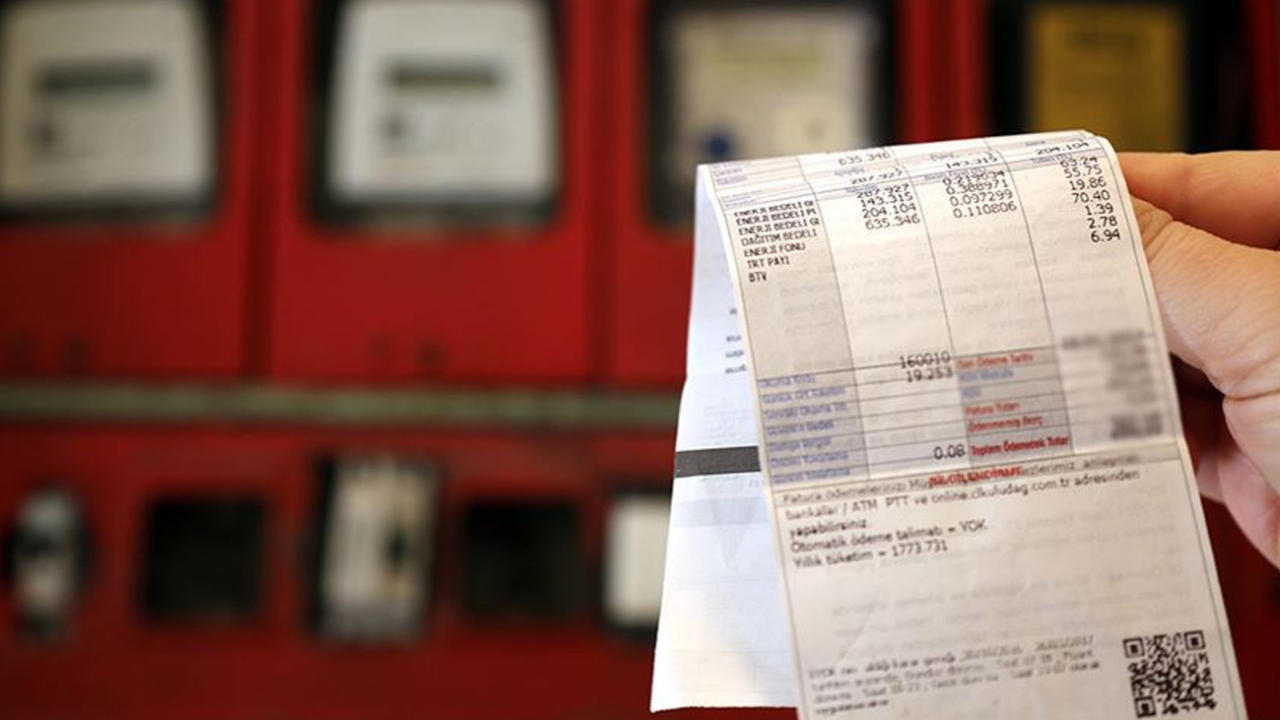 Bakan açıkladı! Elektriğe yeni tarife geliyor