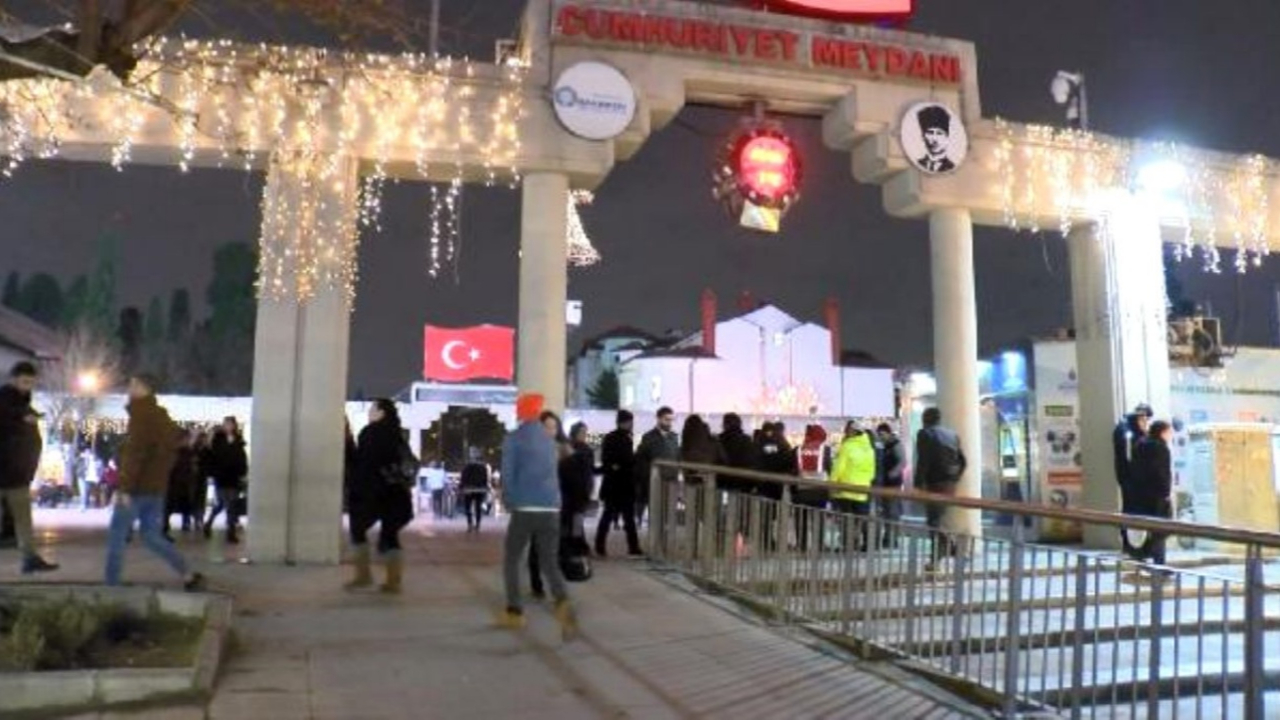 CHP'li belediyenin "Cumhuriyet" hazımsızlığı...