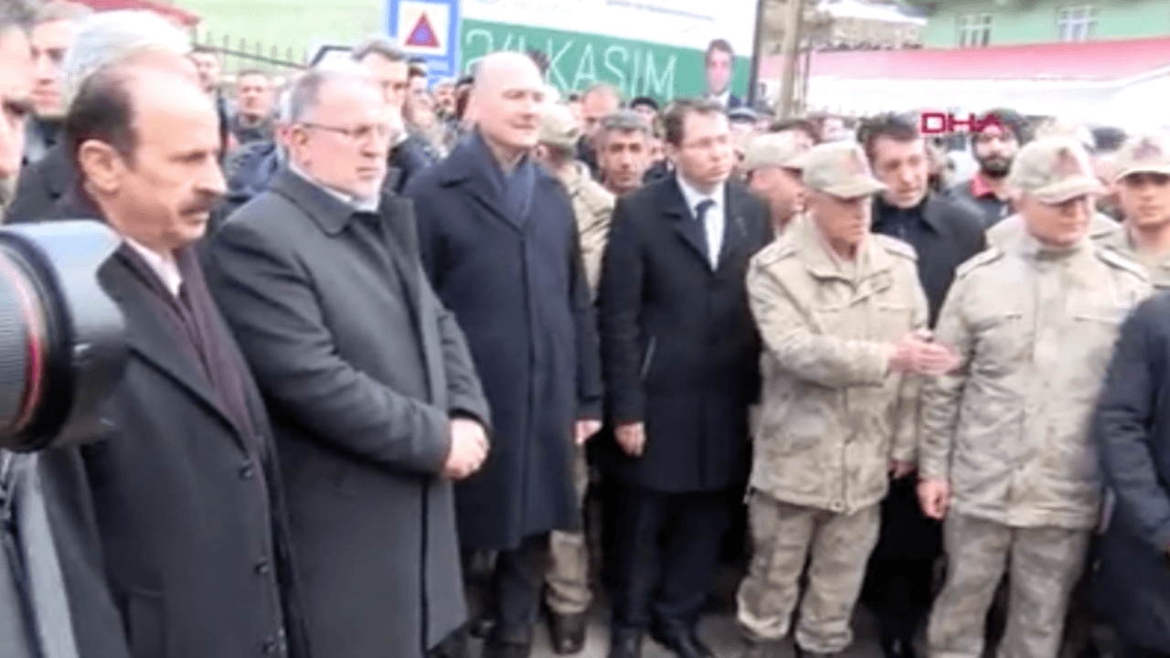 Soylu, çığ şehitlerini son yolculuğuna uğurladı