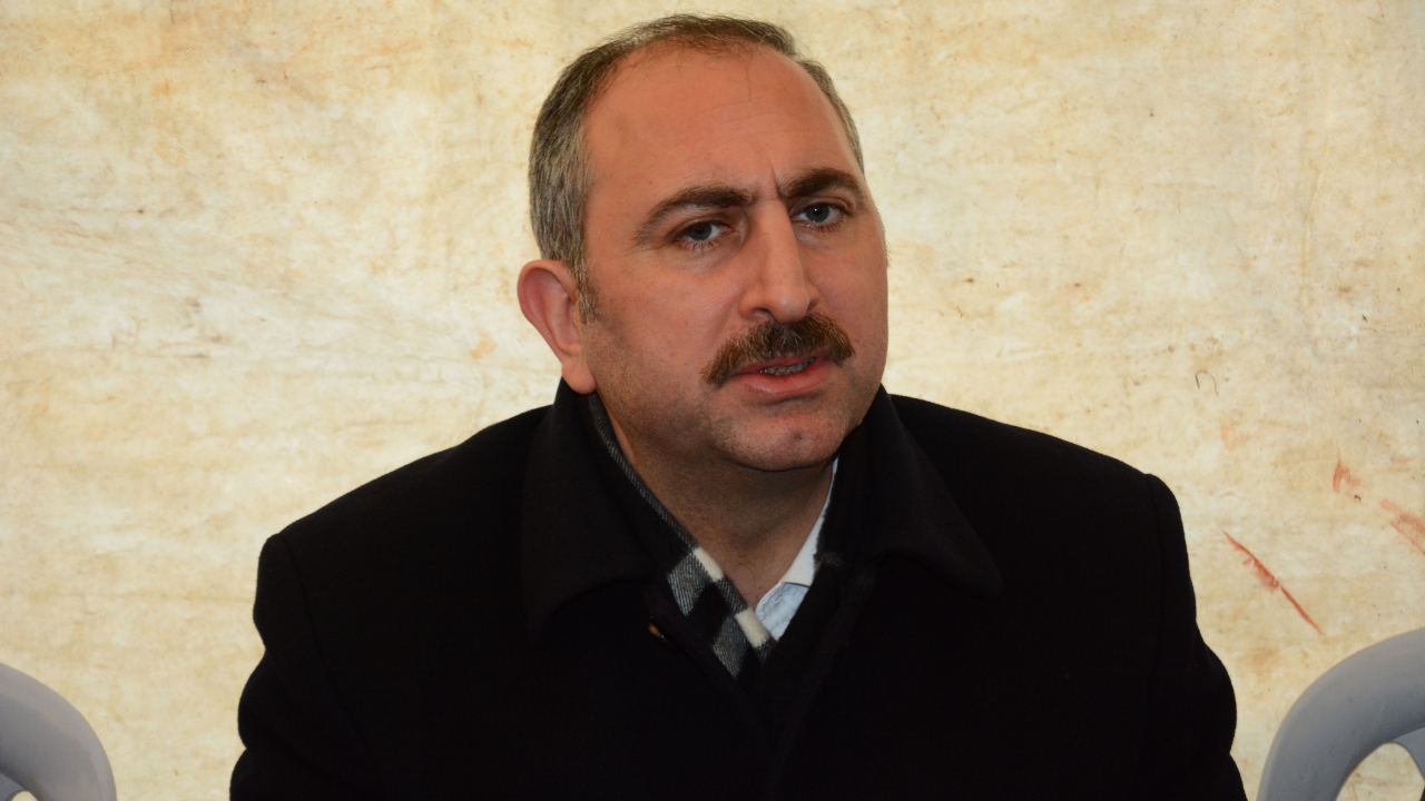 Bakan Gül'den ceza infaz düzenlemesine ilişkin açıklama