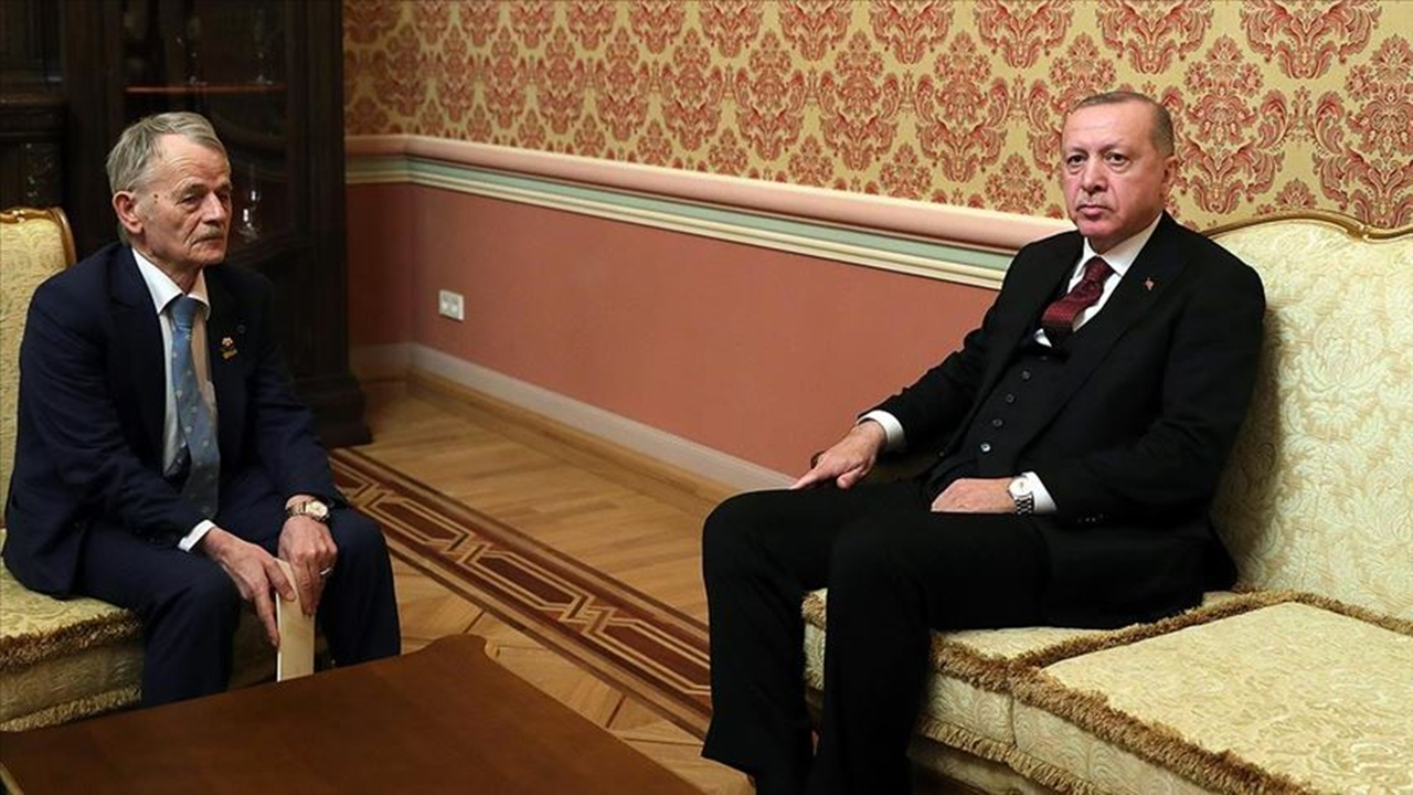 Erdoğan Ukrayna'da Kırımoğlu'nu kabul etti...