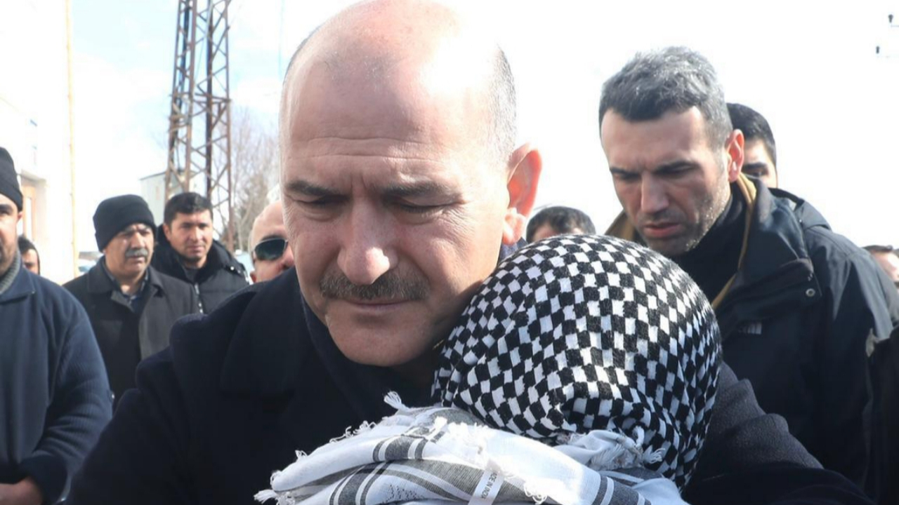 Bakan Soylu, çığ şehitlerini son yolculuğuna uğurladı