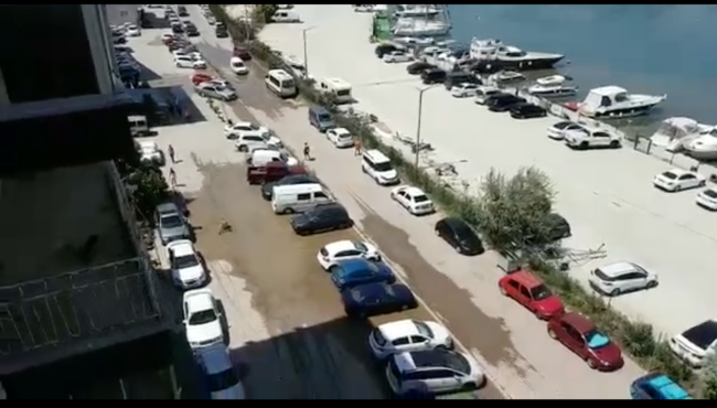 Mudanya'da lağım patladı, Belediye ilgilenmedi!