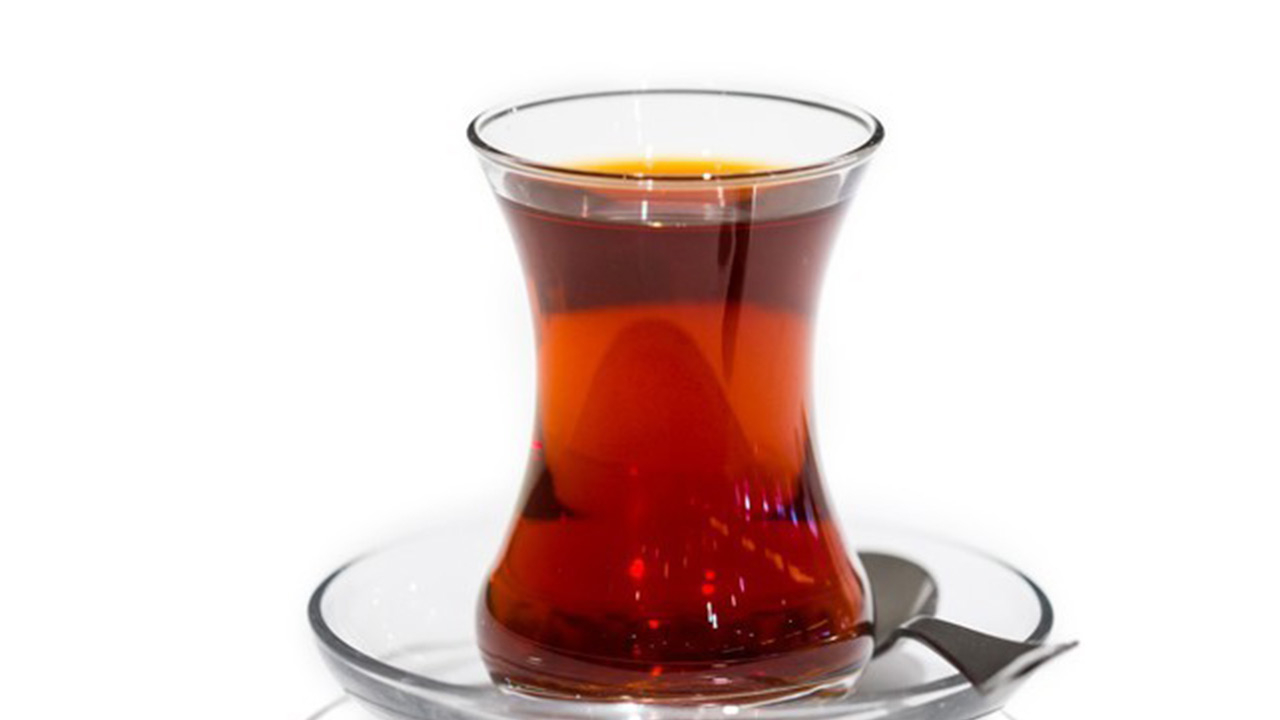 Avukatların adliyelerde "çay" eylemi sürüyor