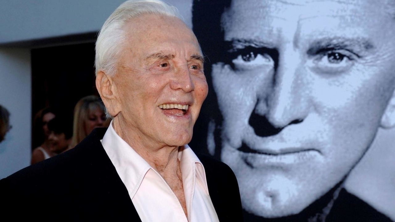 Hollywood efsanesi Kirk Douglas hayatını kaybetti!