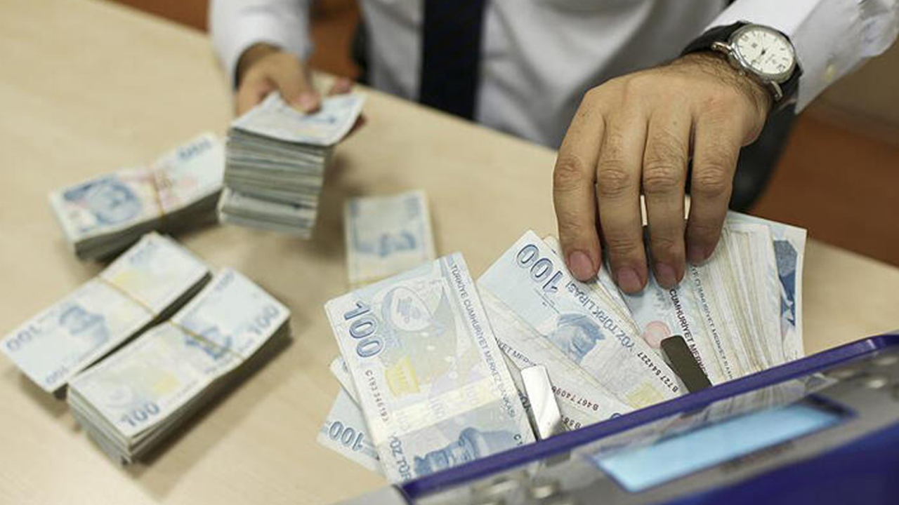 Akbank konut kredisinde faizi tüm vade ve tutarlar için yüzde 0,95'e indirdi
